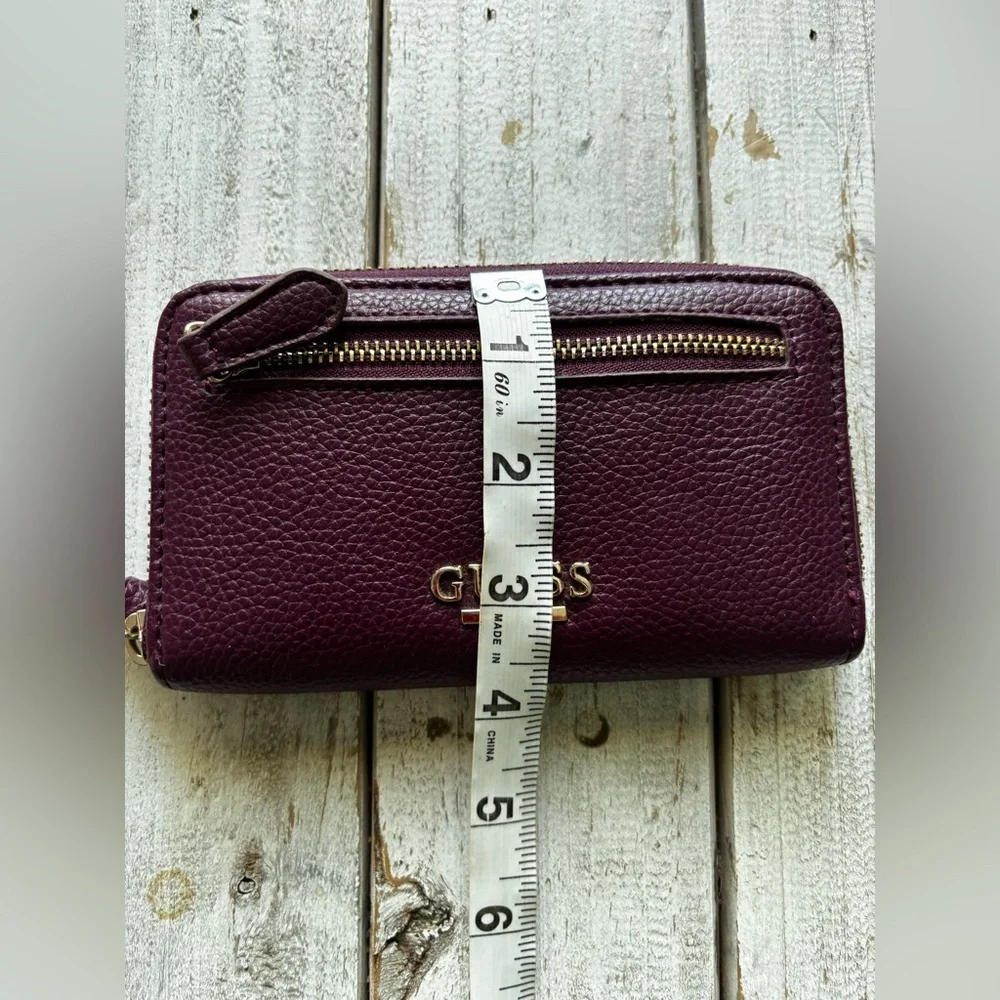GUESS | Burgundy Zip Wallet | Small
